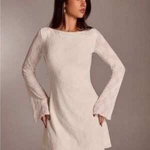 Elegant Lace Long Sleeve Dress